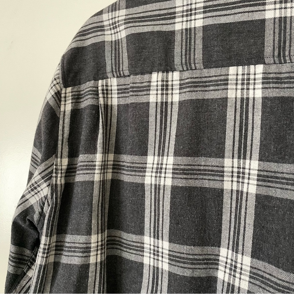 Weatherproof Vintage Flannel Button Up - Picture 6 of 7